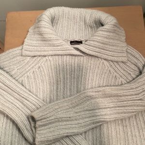 MODA International collared sweater. Blue. Size small.